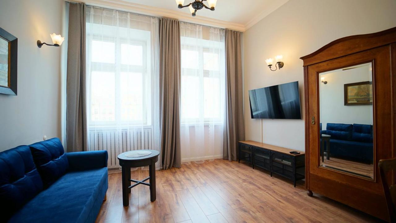 Everysky - Plac Ratuszowy 51