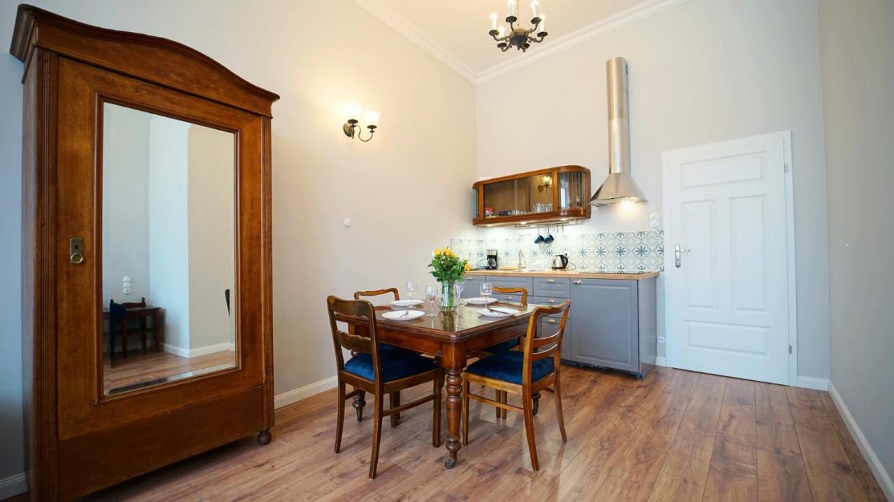 Apartment Everysky - Plac Ratuszowy 51